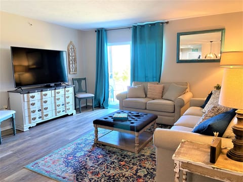 Newly remodeled condo that has spacious and open living room and dining area