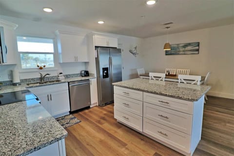 Plenty of room to prepare meals!