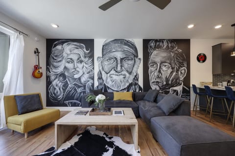 Feel immersed in Nashville as soon as you arrive