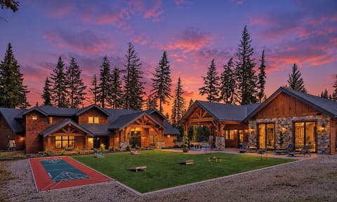 Grand Cascadian