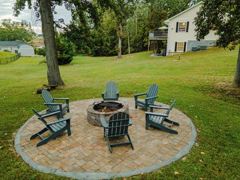 Large firepit with wood provided!