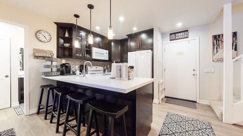 Room, Indoors, Furniture, Kitchen Island, Kitchen