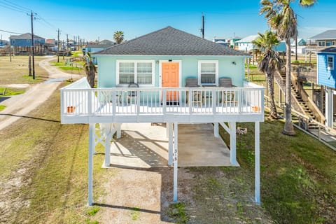 Elevated home - must use stairs to enter