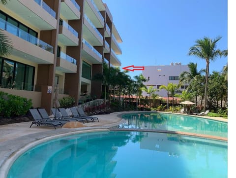 Third floor condo with 3,100 square feet overlooking pool with beach views.