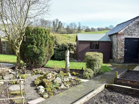 Garden | Riverside Cottage, Maulds Meaburn in the Eden Valley, Cumbria