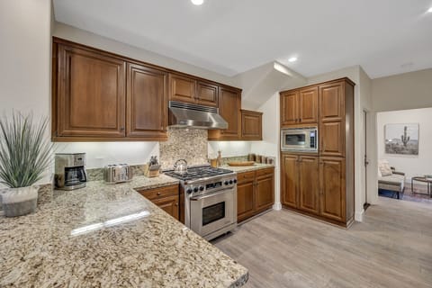 K0102 - Kitche counters