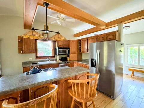Store Leftovers from Restaurants like Taste and Clementines in the Spacious Refrigerator