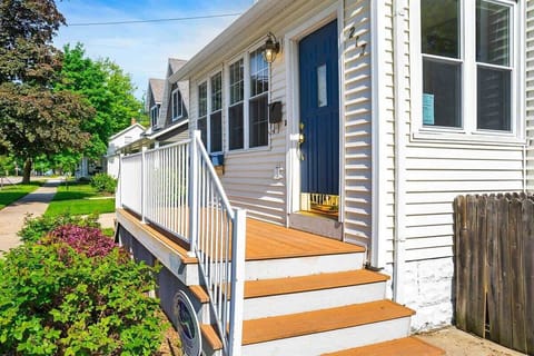 Inside Your Summer Vacation Begins Today