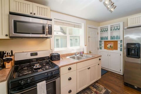 Delight in Whipping Up Cherished Family Recipes with Our Home`s Modern Appliances