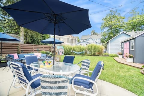 Discover SH Cottage - A Vibrant Family Retreat in the Heart of SoHa