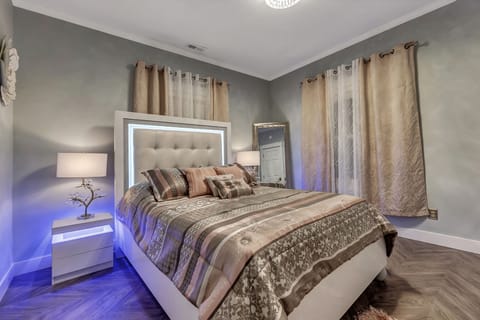 Brand new pillows & memory foam mattress!