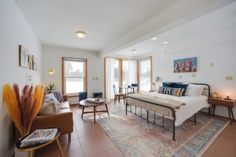 Greenfield Center Vacation Rental | Studio | 1BA | Step-Free Access | 600 Sq Ft