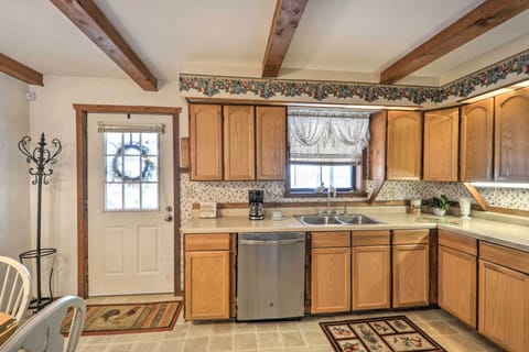 Kitchen | Drip Coffee Maker