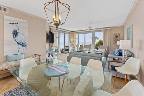 Dining Room - The Crescent vacation rentals from Blue Swell