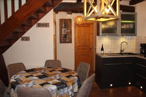 Open space dining and kitchen area