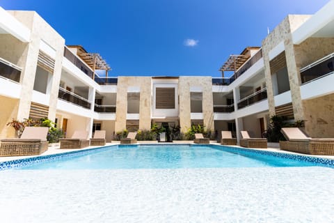 Breathtaking private pool.