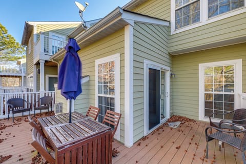 Private Deck & Patio