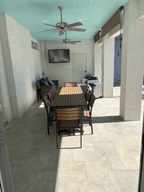 Covered Patio with outdoor Roku TV