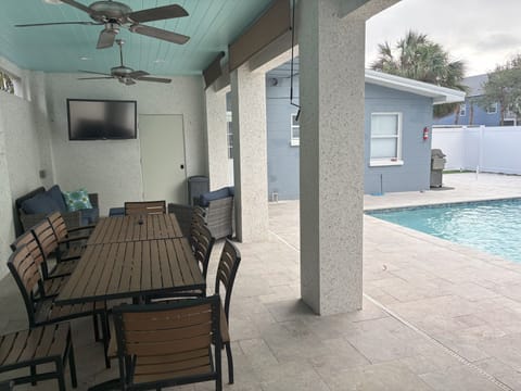 Covered Patio with outdoor Roku TV