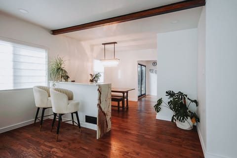 Dining room and breakfast bar