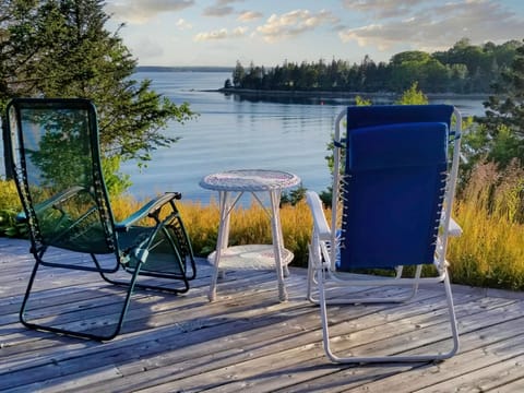 Gorgeous Ocean views over morning coffee