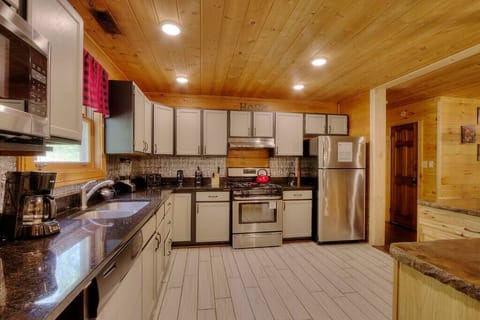 Large open-style kitchen. 