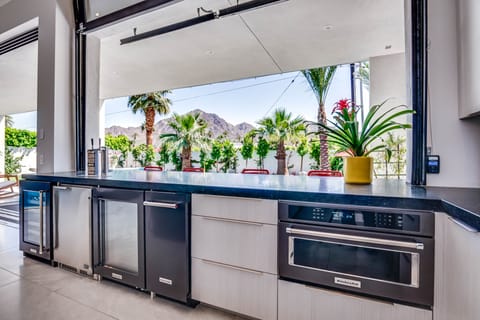 Custom12ft wide automatic door lifts for indoor outdoor bar 