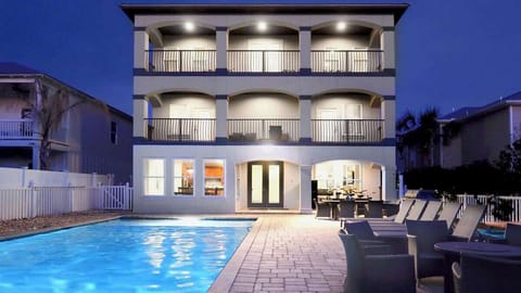 Gorgeous Night Views In the Backyard