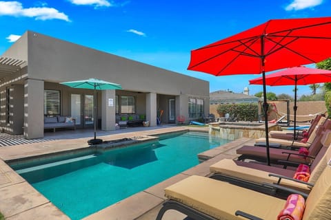 Welcome to El Paseo Modern, a stunning five-bedroom, private pool, and spa, offering 2,960 square feet of luxury living.