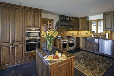 Beautiful open kitchen