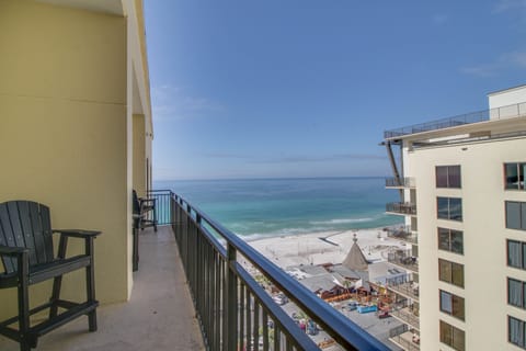 Balcony view!