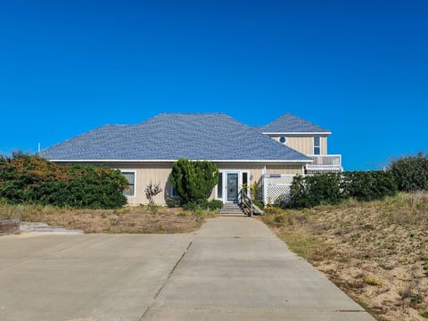 Oceanfront Outer Banks Vacation Rental 2023