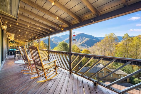 Maggie Valley Vacation Rental | 4BR | 3BA | Stairs Required | 1,872 Sq Ft