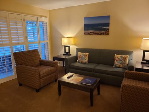 Some variations but all have living (w/sofa bed) & dining rooms, and kitchens