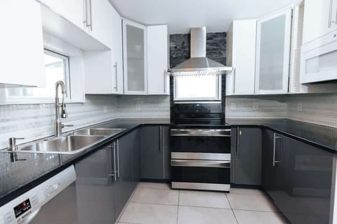 "Overall we had a good stay at the Breakhouse. Brianna our contact was very responsive and checked on us. The pros: Enough bedrooms and plenty of bathrooms for 16 women. We were there for a girls weekend and it was a convenient location to downtown." - Jamie | October 2022