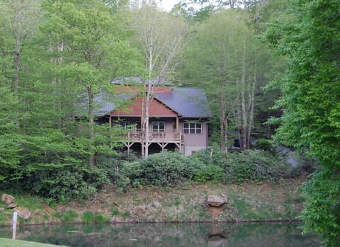 View of back deck from Sugar Mountain Drive