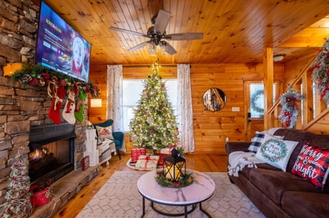 Enjoy a Christmas scene right out of a Hallmark movie!