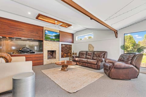 Alfresco area with BBQ and fireplace
