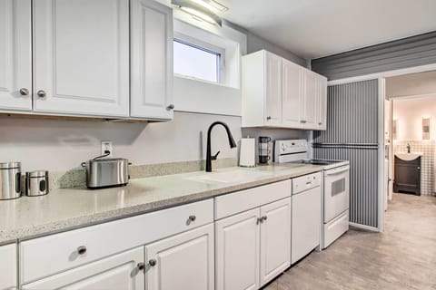 Kitchen | Fully Equipped | Cooking Basics