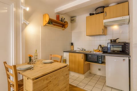 Kitchen and dining area