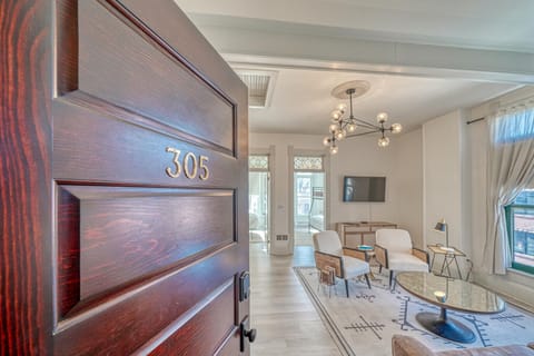 ~Welcome to this luxurious 2 bedroom suite in the historic Palace Hotel