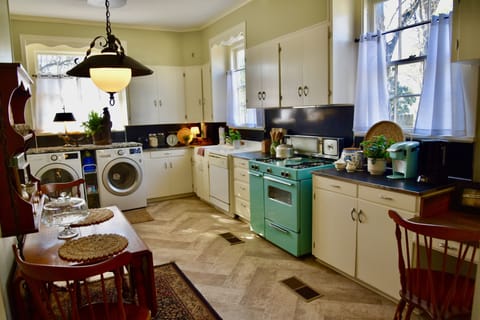 Large kitchen with breakfast area 