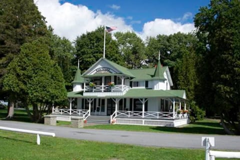 San Felice as viewed from the dock. 