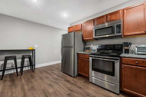 Kitchen w/ All New Appliances