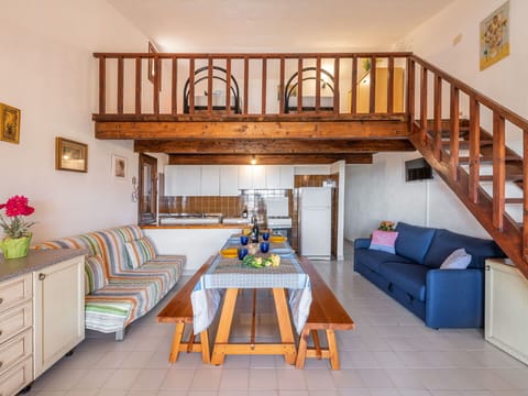 Table, Furniture, Couch, Property, Building, Wood, Cabinetry, Shelving, House, Orange