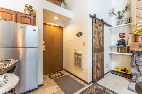 Entry Way. - Entryway.