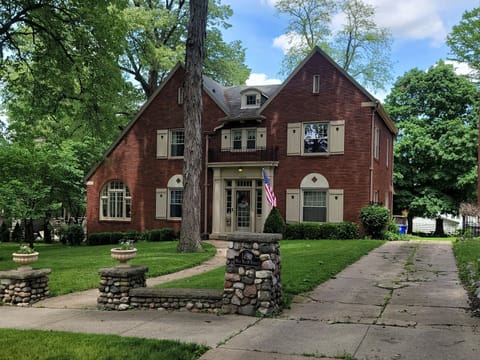 Front Exterior of Tartan House