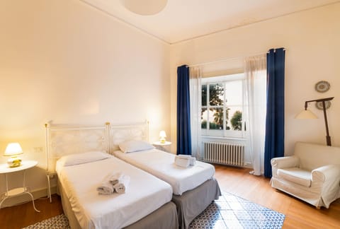 Room 1 - 2 Single beds