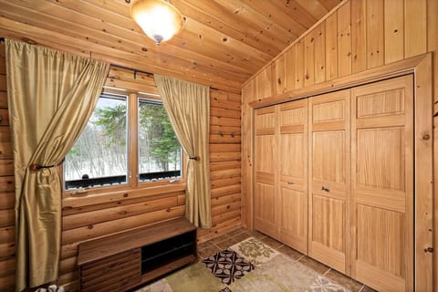 Large Mud Room with plenty of hooks and closet space!