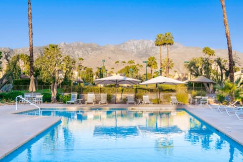 Dive into paradise at our stunning outdoor pool, perfectly positioned to offer breathtaking views of the majestic mountains. Whether you choose to take a refreshing dip or lounge poolside on a warm day, this serene oasis invites you to unwind.